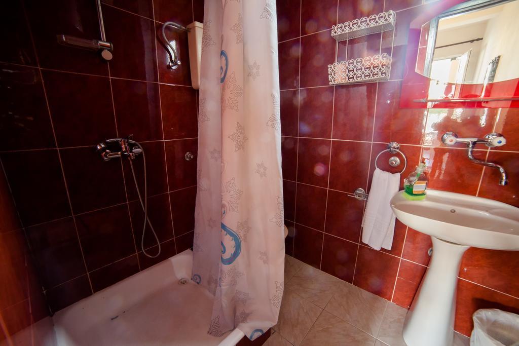 Guesthouse Sidro Ulcinj Exterior photo